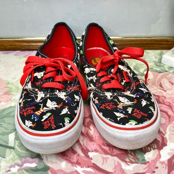 Phineas and Ferb x VANS - Picture 3 of 7